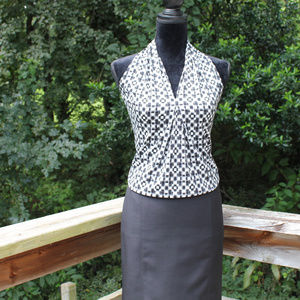 Sleeveless V-Neck Elastic Waist Blouse, B & W, S/P